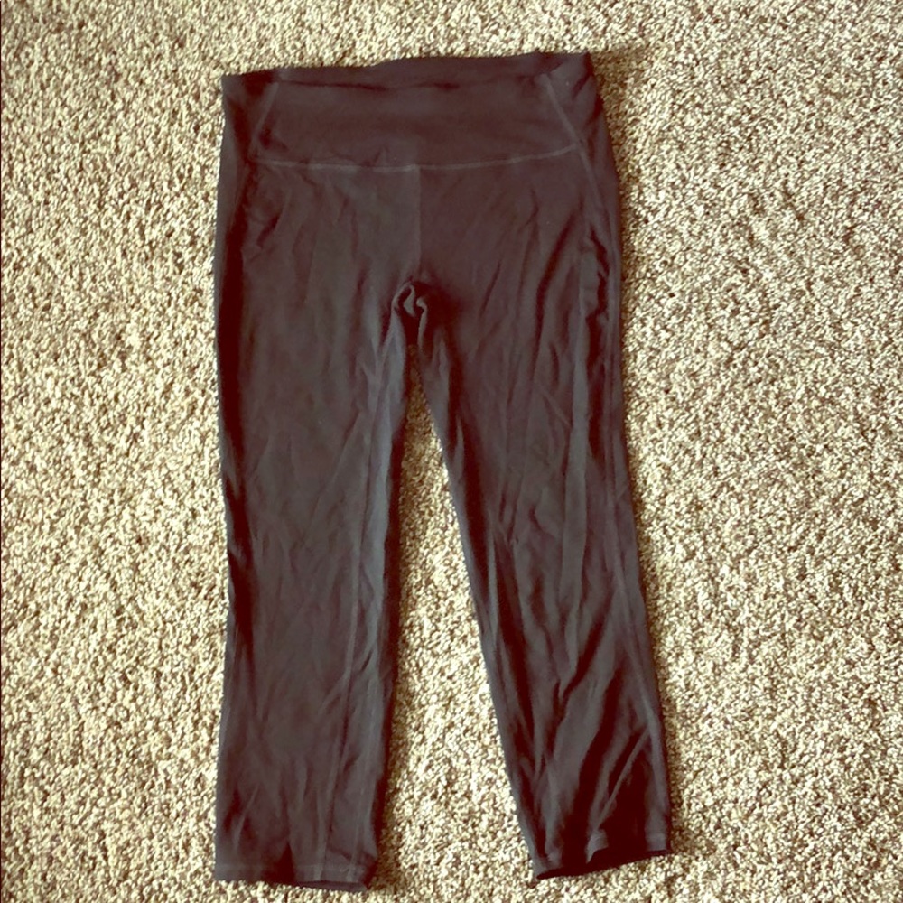 GAP Athletics gfast blackout capris S